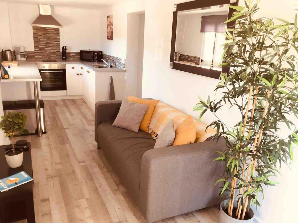 Lovely 2 Bed Apartment In Alcalalí المظهر الخارجي الصورة